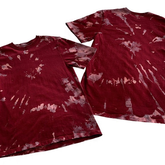 🆕Reverse Tie Dye, Custom Made Red, Purple T-shirt - Picture 4 of 8